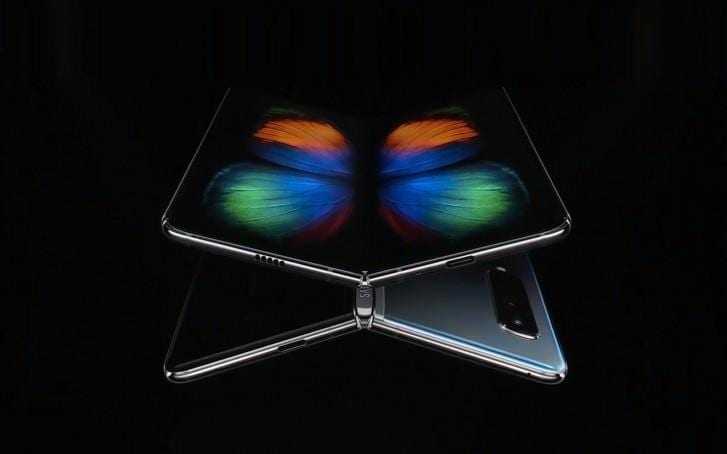 Samsung настаивает, что дизайн Galaxy Fold лучше, чем Huawei Mate X (gsmarena 001)