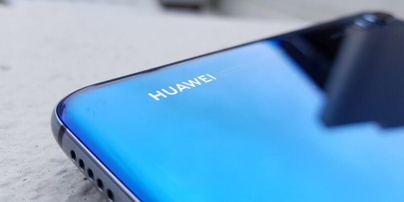 Новые фото Huawei P30 Pro: цвет Sunrise Red, а у обычной версии останется разъем 3,5 мм (huawei p20 pro review 3)