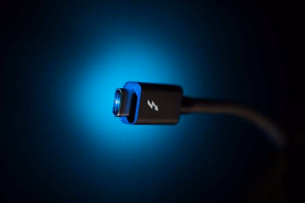 Объявлена спецификация USB4: ещё быстрее и с Thunderbolt 3 3 intel thunderbolt 3