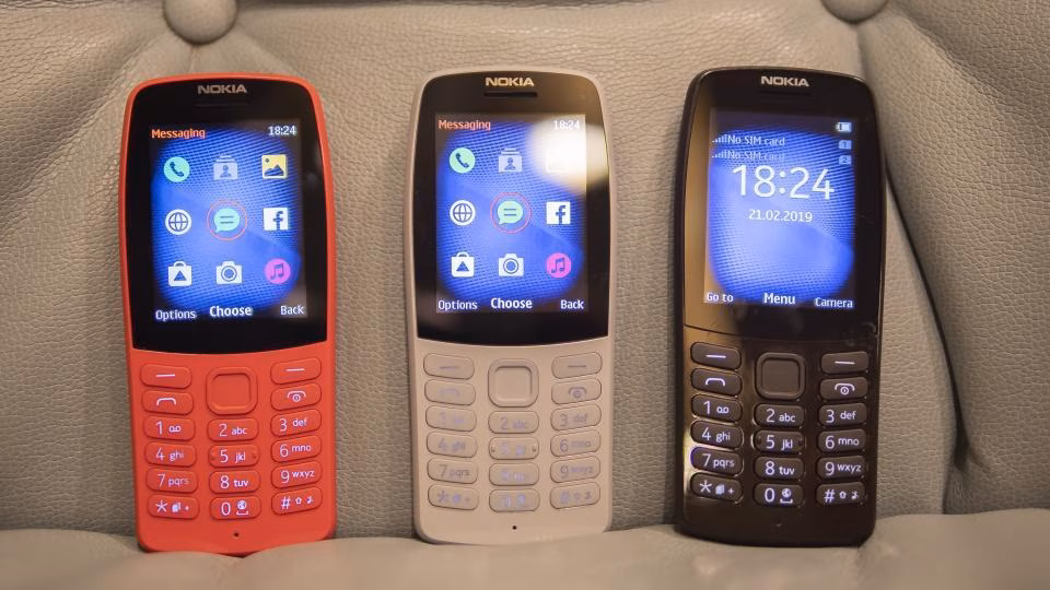 HMD Global начала продажи Nokia 210 в России 2 nokia 210 front