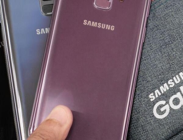 Samsung представила смартфон Samsung Galaxy A70 (samsung galaxy device)