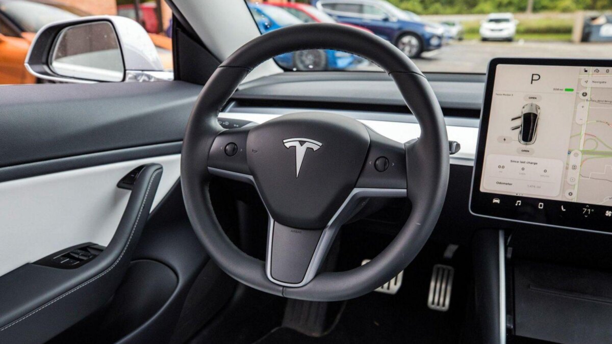 Telsa планирует повышение цен в мае 3 2018 tesla model 3 performance 134 1539105470