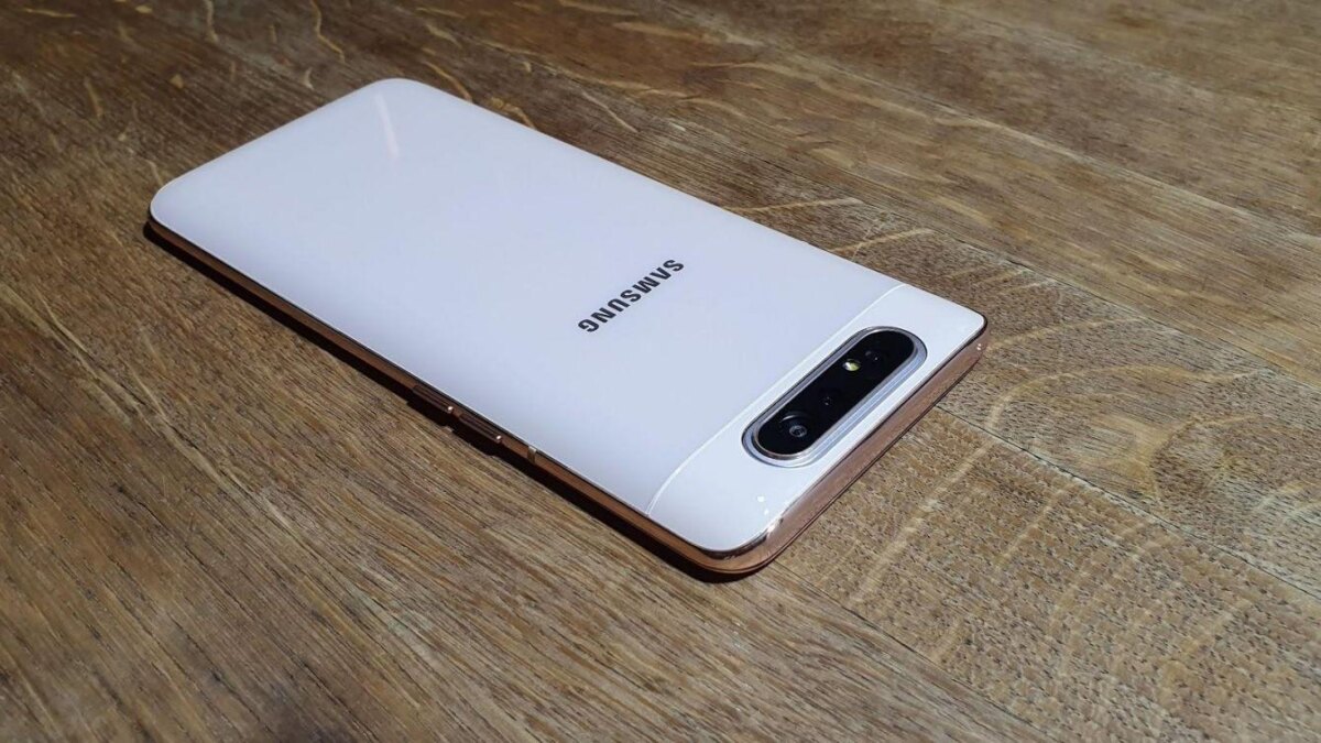 Samsung выпустил Galaxy A80 с вращающейся камерой 6 20190410 160641