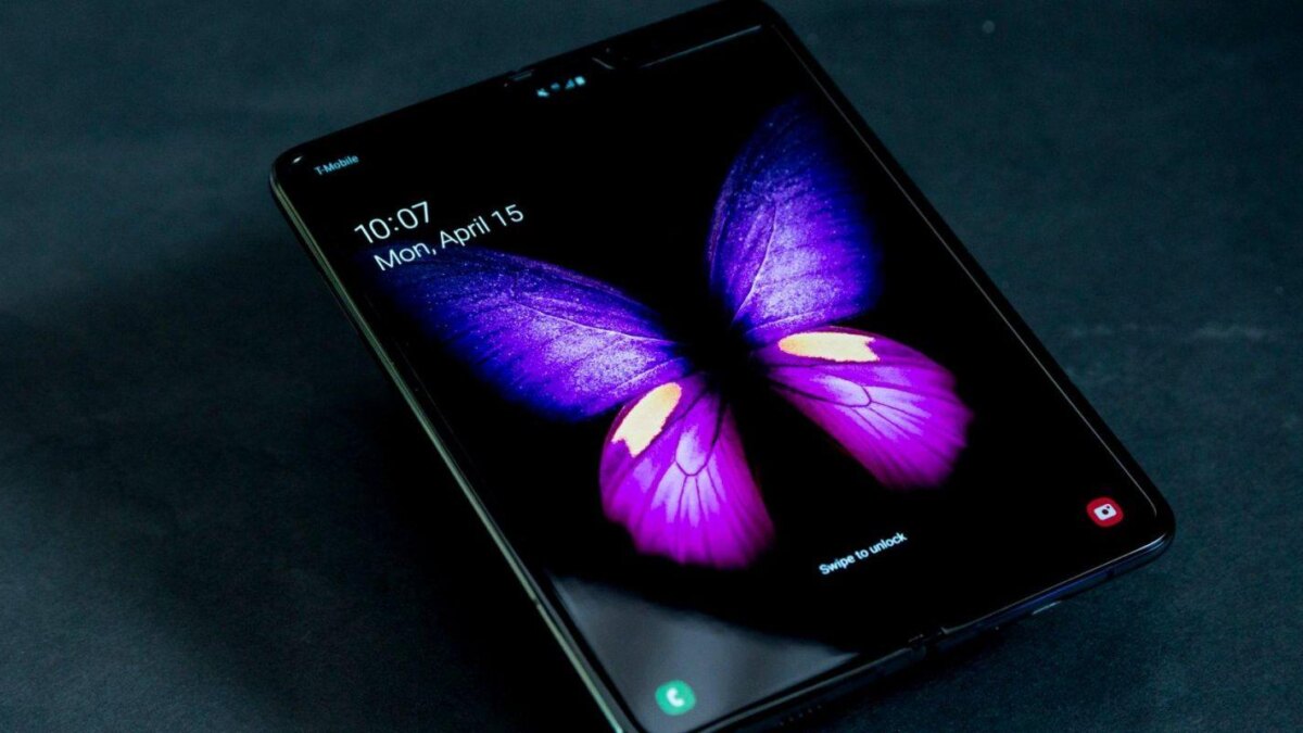 Samsung отложила запуск Galaxy Fold в Китае