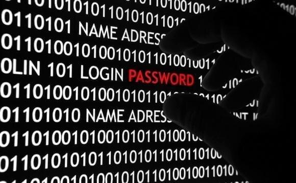 Интернет-пароли: исследование подтверждает, что миллионы людей используют "123456" 3 datasecurityhackerpasswordsecuritybreachmobilepatchtheft 580x358 1