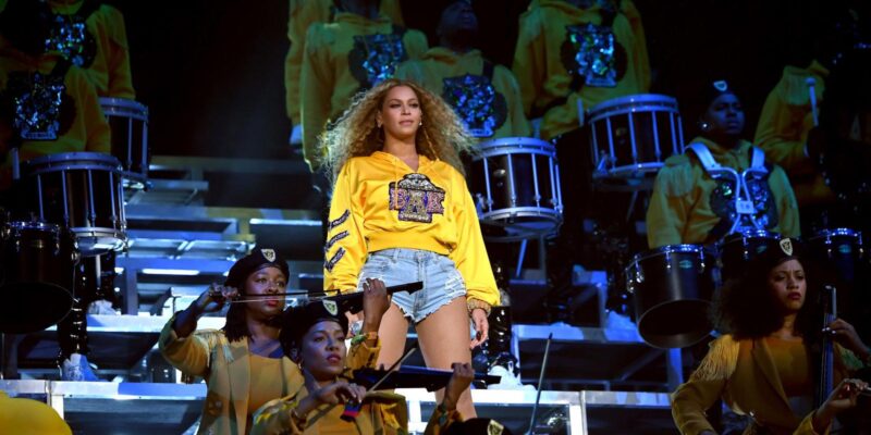 Netflix дебютирует 17 апреля с документальным шоу Beyoncé Coachella (dims 1)