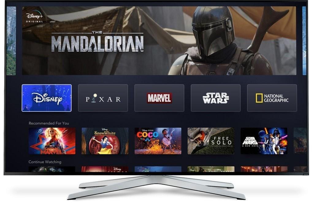 Телевизор с интерфейсом Disney Plus и меню фильмов