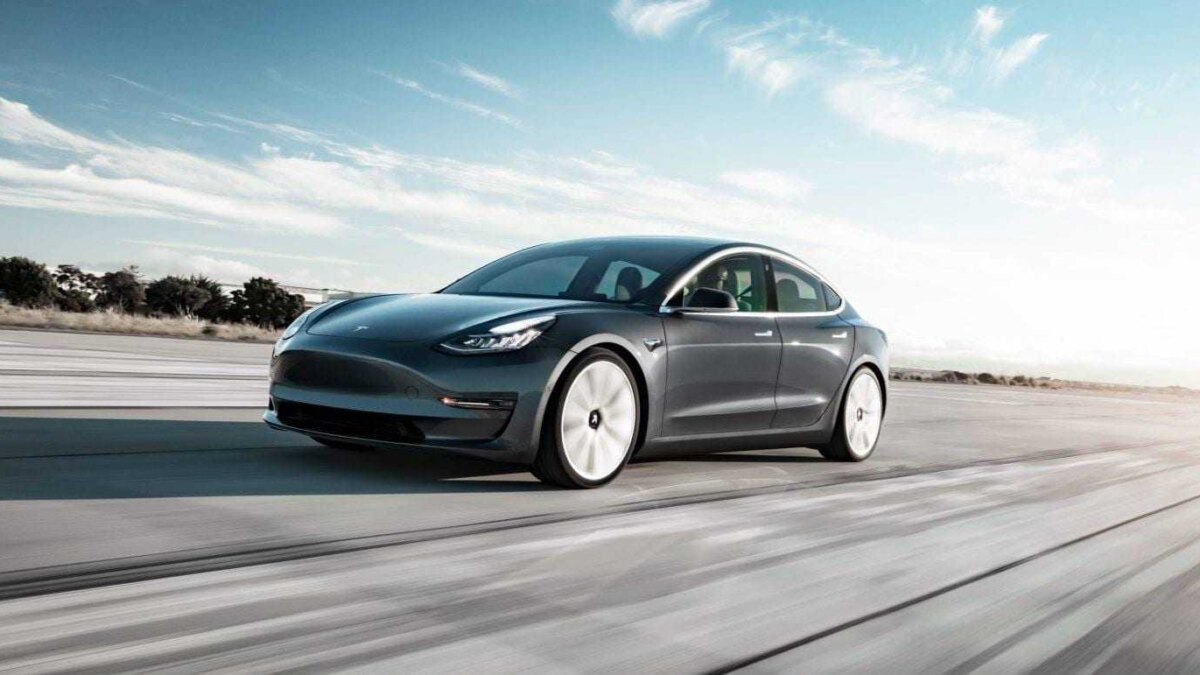 Автомобиль Tesla Model 3 больше не доступен для заказа онлайн 5 model 3 performance midnight silver tarmac motion e1533132966324