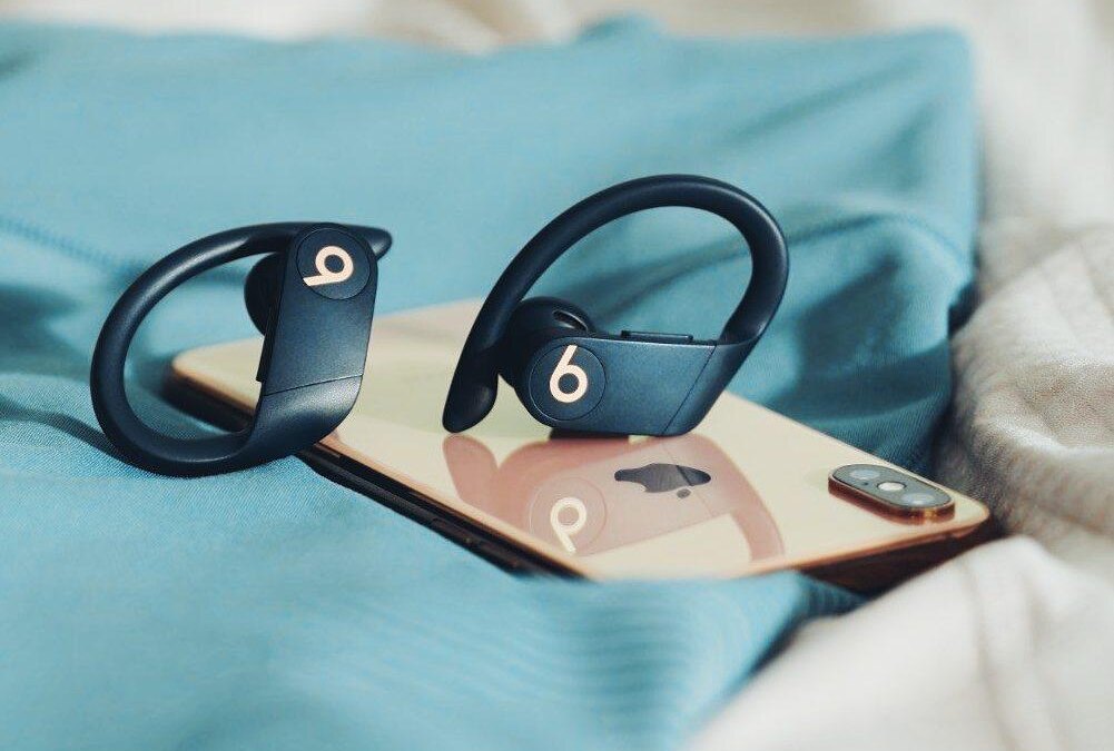 Beats анонсировали "спортивные AirPods", беспроводные наушники Powerbeats Pro с чипом Apple H1 4 powerbeats pro22 1001x720 1