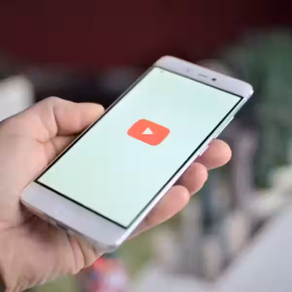 1525518938 pexels photo 325043