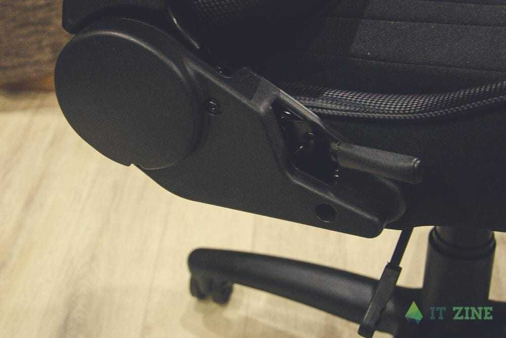 Королевский трон. Обзор игрового кресла Aerocool AERO 1 Alpha 19 dsc 7062