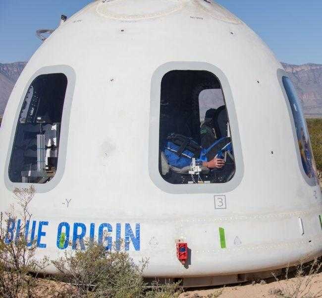 Испытательный полет космического корабля New Shepard от Blue Origin на фото 15 mjiclncgwjsdffpjyrwzp3 650 80