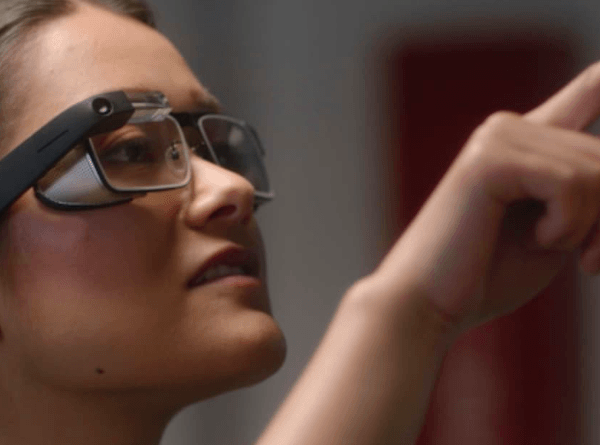 Google представила вторую версию гарнитуры дополненной реальности Glass Enterprise Edition 2 (snimok jekrana 2019 05 21 v 4.49.50)