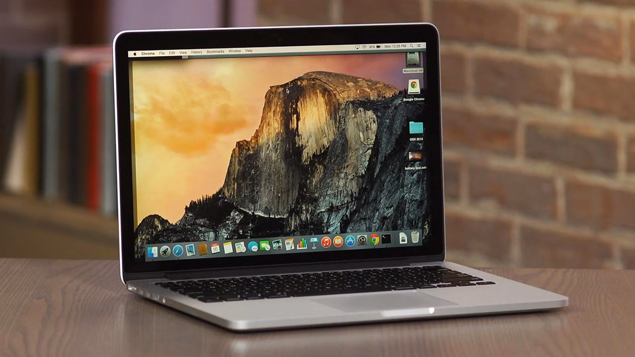 Слухи: Новый MacBook будет представлен осенью этого года 2 apple macbook pro force touch vs surface pro 3