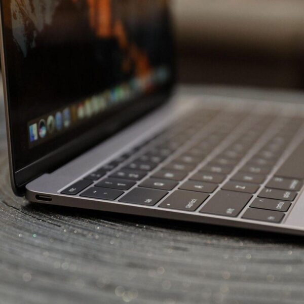 Apple убирает из продажи 12 дюймовый MacBook (664)