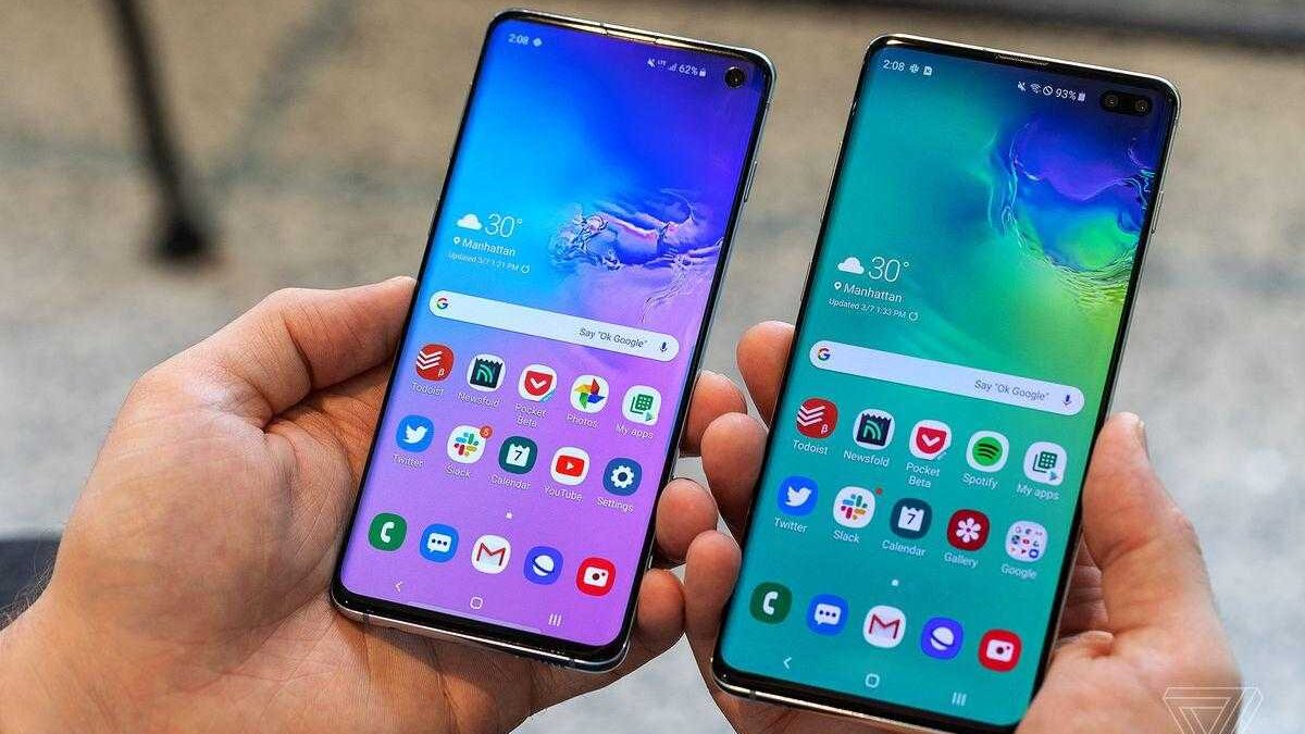 iPhone XR стал самым продаваемым самртфоном 6 akrales 190307 3272 0196.0