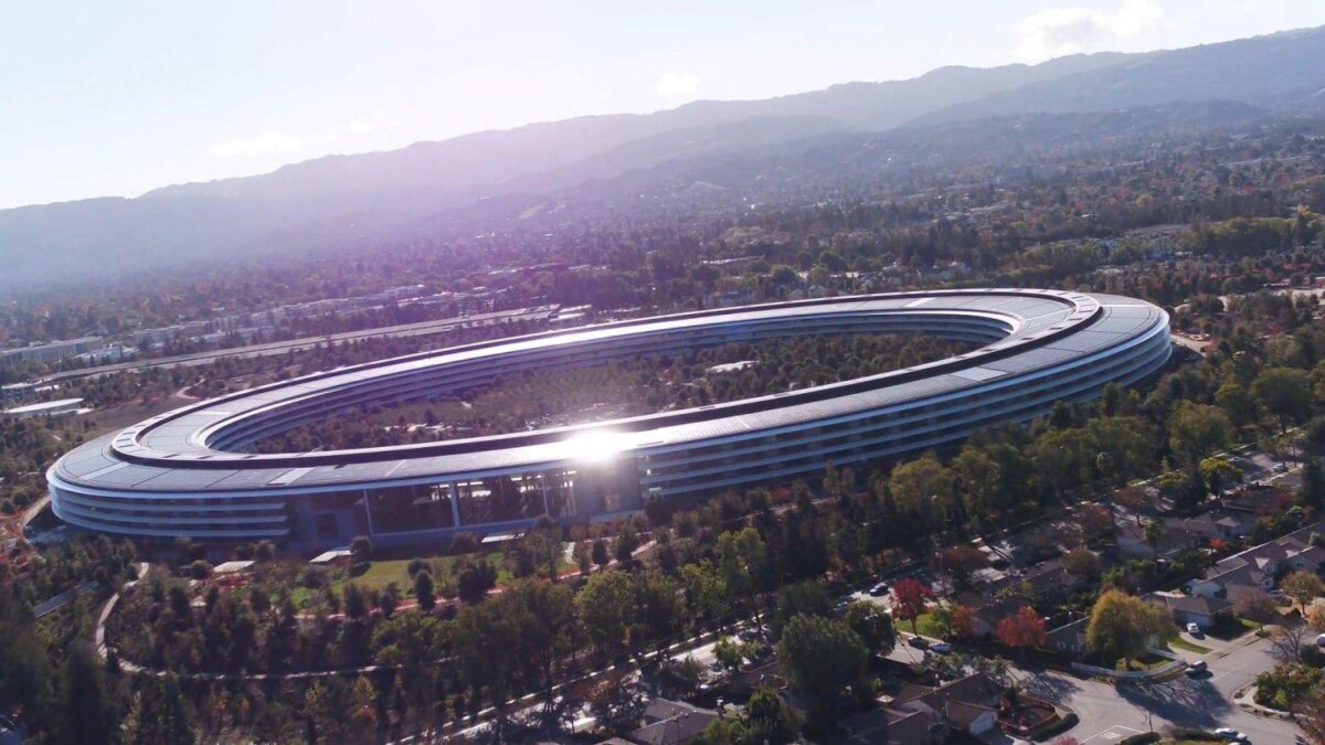 apple park duncan sinfield 001 december 2017