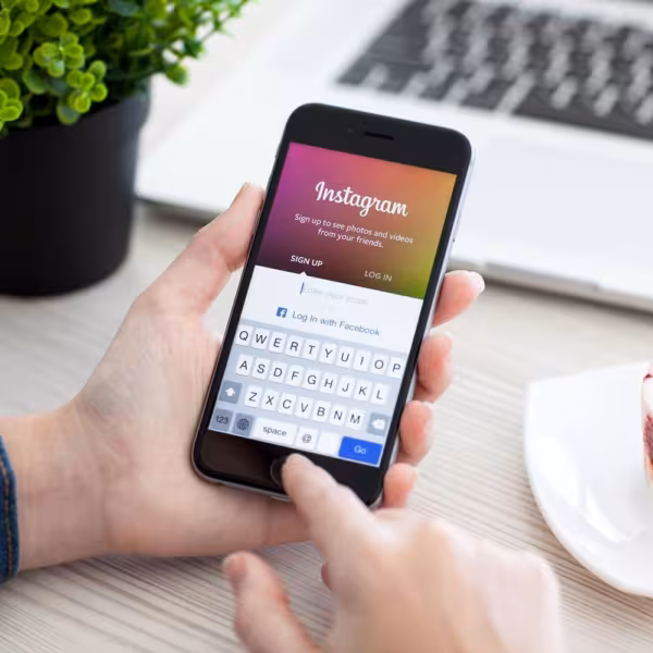 instagram keyboard app take pictures photos pics 3