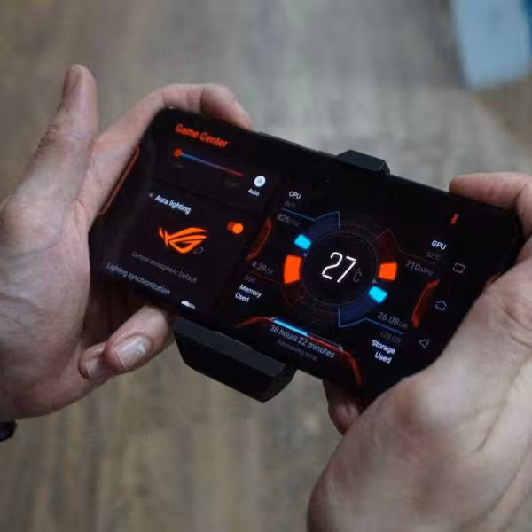 rog phone game centre 1220x813 1