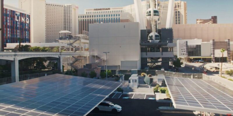 Tesla открывает станцию ​​Vegas V3 Supercharger с питанием от солнечных батарей (tesla v3 supercharger station las vegas strip)