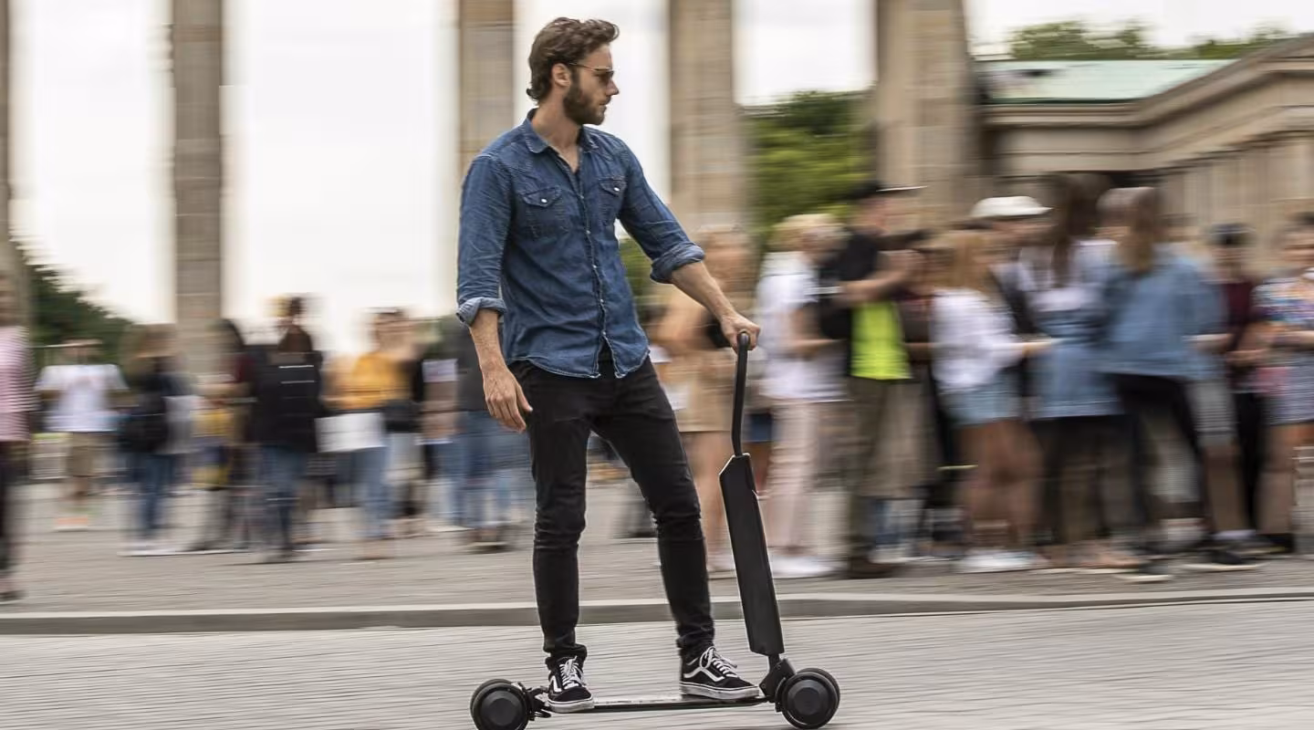 2019 audi e tron scooter 01