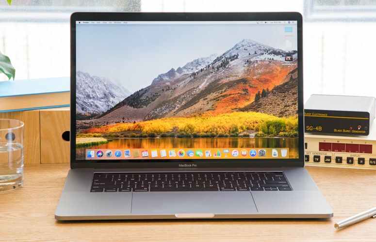 Apple убирает с производства 15-ти дюймовую модель MacBook Pro (347910)