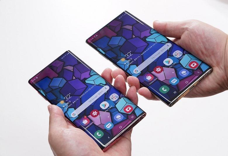 Samsung готовит новые OLED-экраны для Galaxy S11 (43)