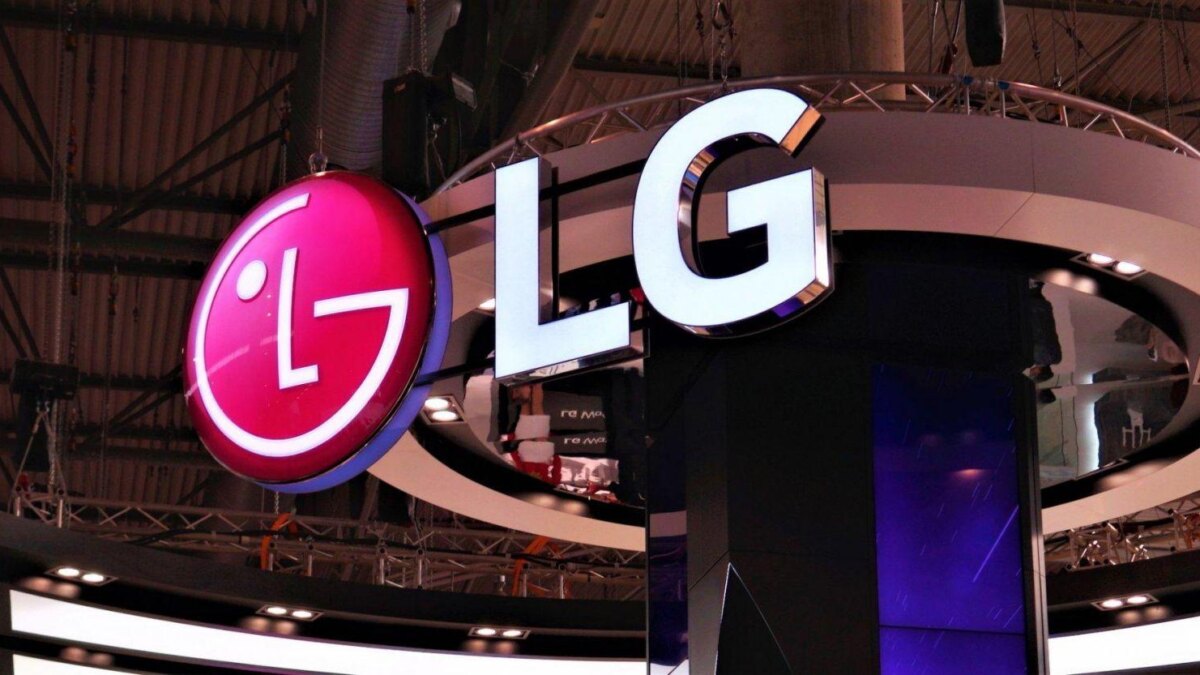 LG анонсировала новый смартфон LG Q70 2 44