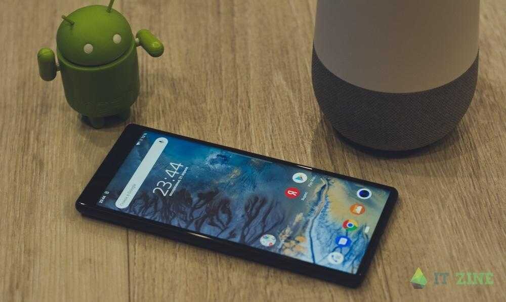 Смартфон Google Pixel 6 с дисплеем и интерфейсом