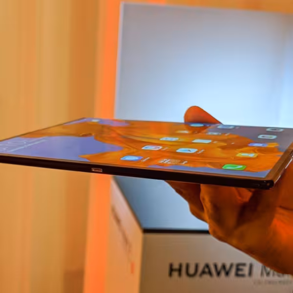 huawei matex mwc19 vsavov3