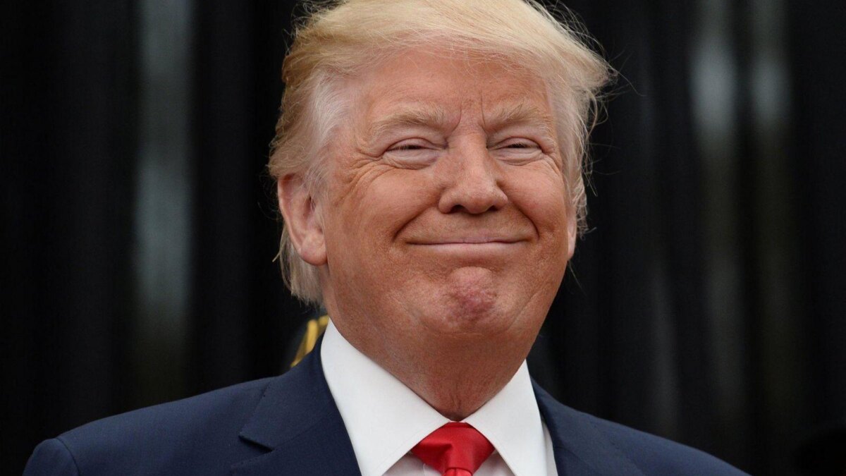 Дональд Трамп запретил чиновникам использовать оборудование Huawei 2 trump fail 004 large