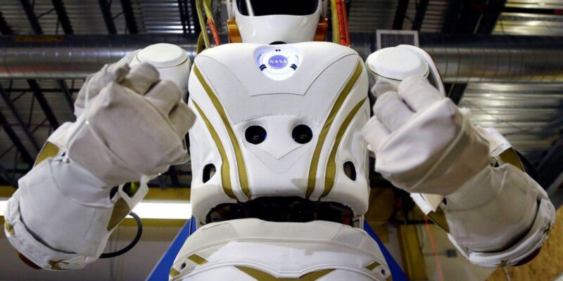 NASA: роботы будут осваивать космос вместе с людьми (valkyrie robot)
