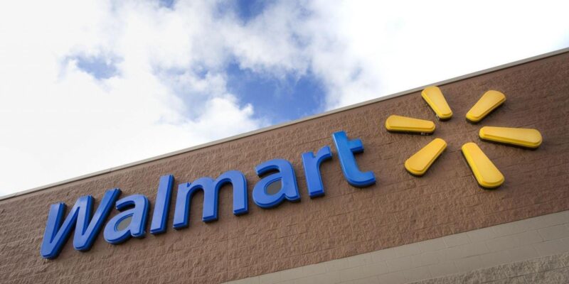 Walmart разработала систему связи между дронами (walmart)