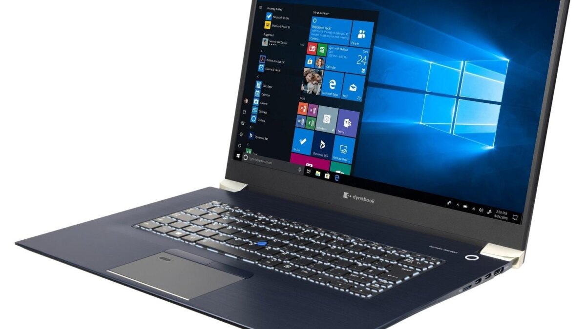 ноутбук Dynabook Tecra сбоку с клавиатурой и экраном