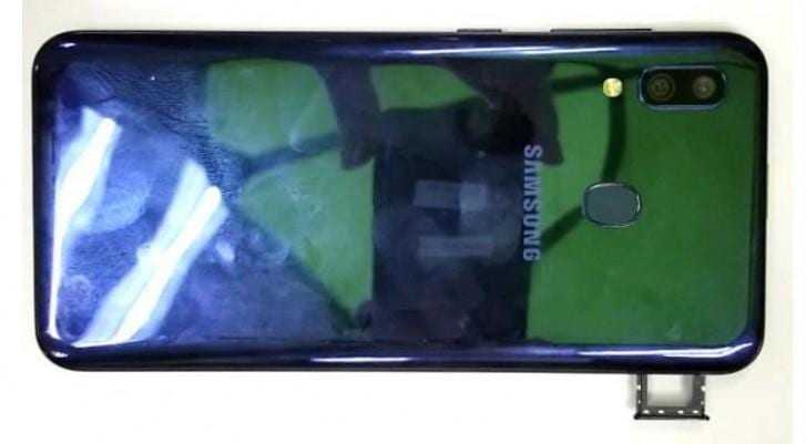 В сеть утекли характеристики смартфона Samsung Galaxy M10S (180)