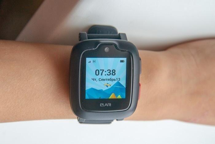 Умные часы ELARI с цифровым дисплеем и браслетом