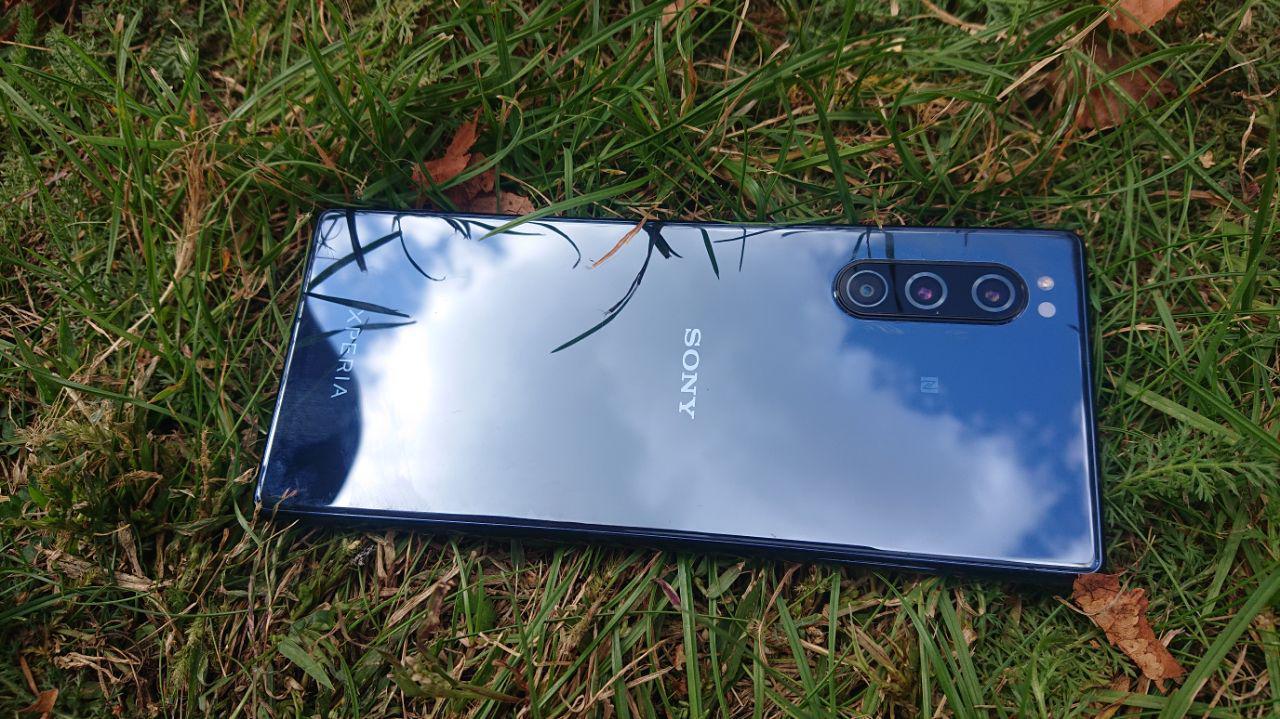 IFA 2019. Sony представила новый небольшой смартфон Xperia 5 (photo 2019 09 05 16 16 01)