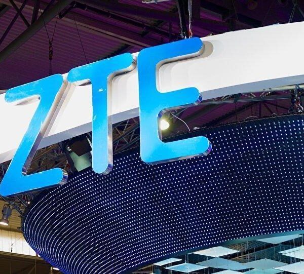 ZTE запатентовала новый дизайн фронтальной камеры (1058347399)