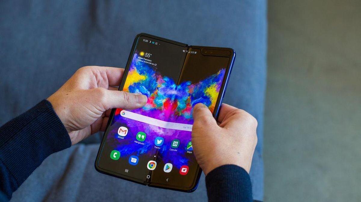 В России стартуют продажи складного смартфона Samsung Galaxy Fold 4 13 samsung galaxy fold