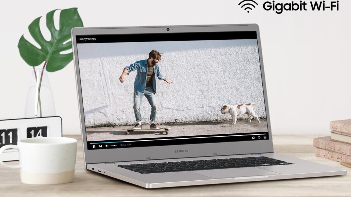 chromebook 4 plus lifestyle img 2