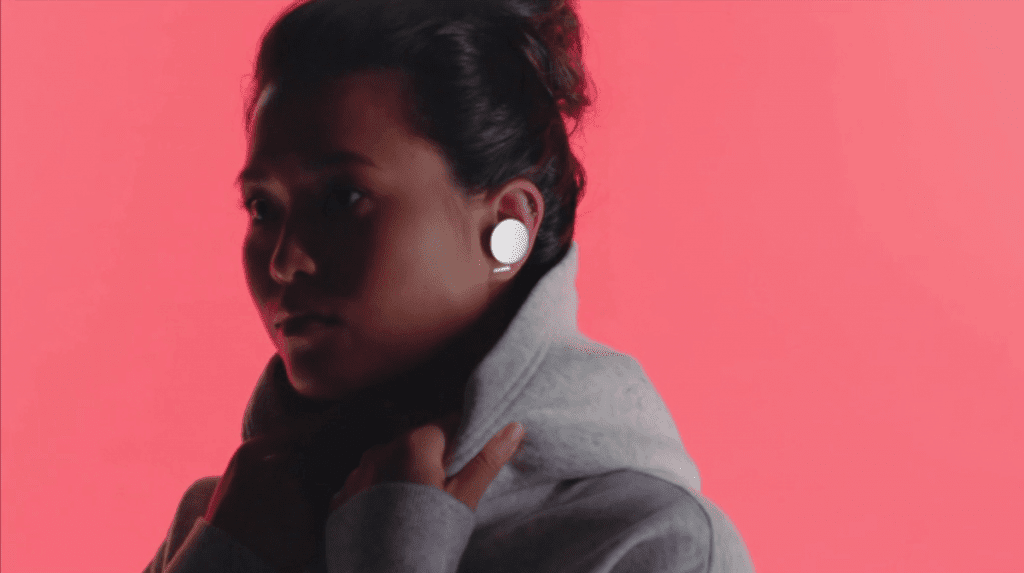 Microsoft представила беспроводные наушники Surface Earbuds (surface earbuds)