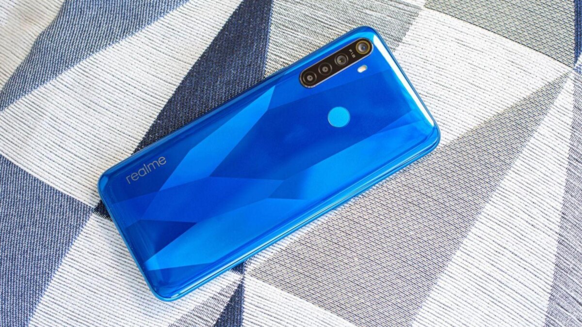 Realme опубликовала официальный тизер смартфона Realme 5s 4 2019 11 15 10 28 22 scaled 1