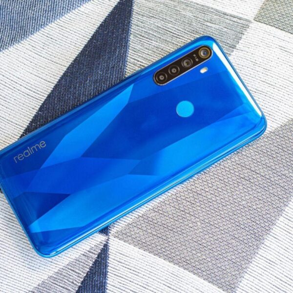 Realme опубликовала официальный тизер смартфона Realme 5s (2019 11 15 10 28 22 scaled 1)