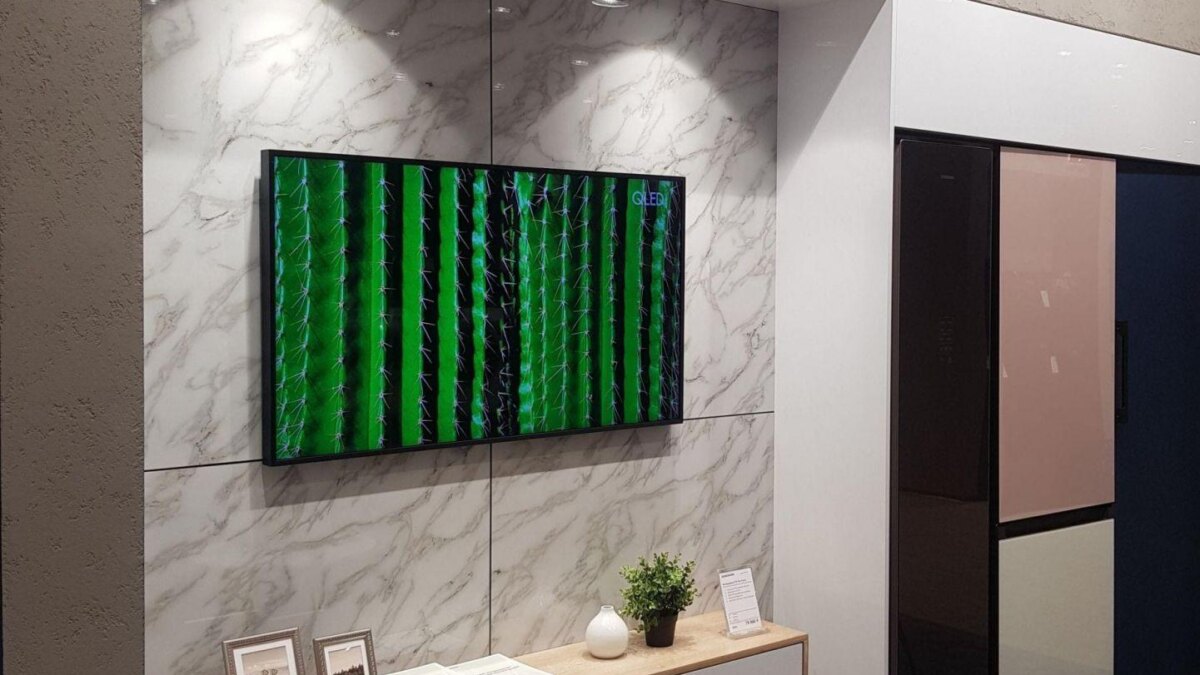 Samsung открывает обновленный флагманский магазин на Тверской 7 20191225 114621 2 scaled