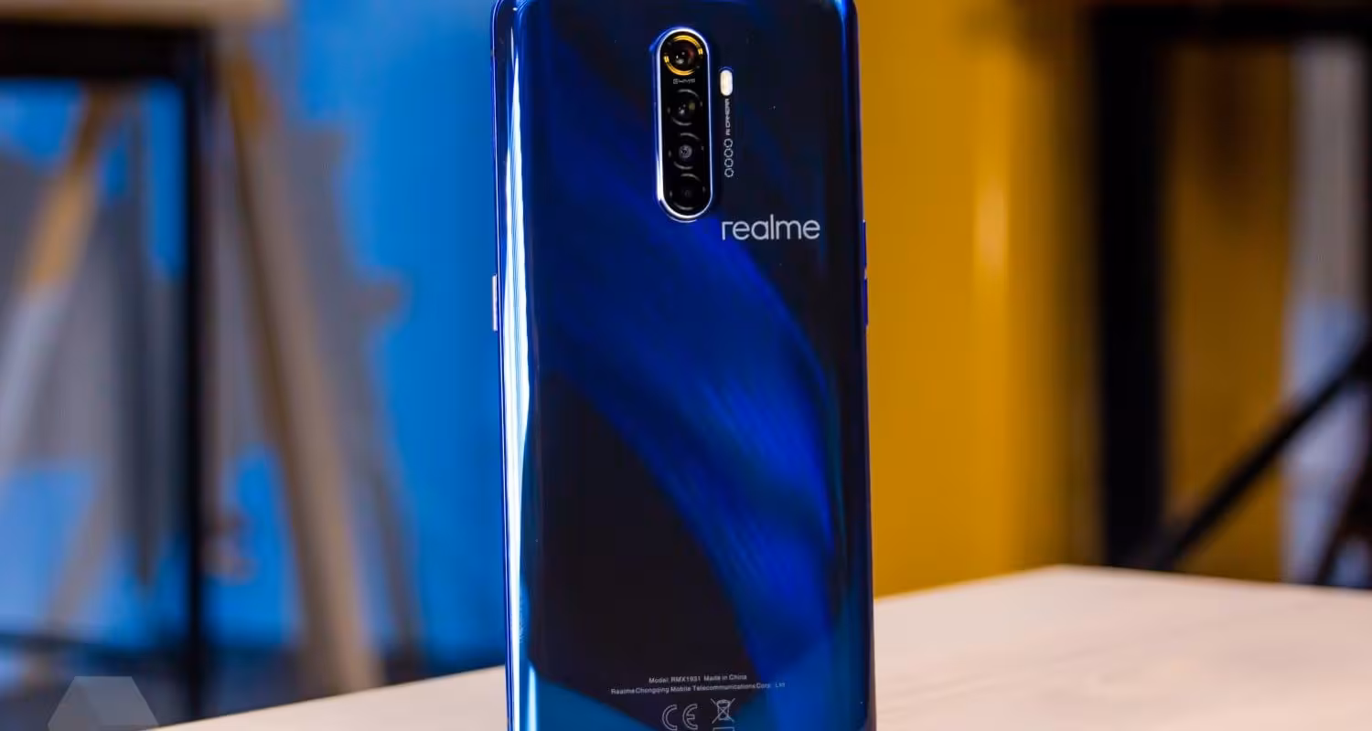 Компания Realme объявила о начале продаж в России флагманского смартфона Realme X2 Pro 2 3434