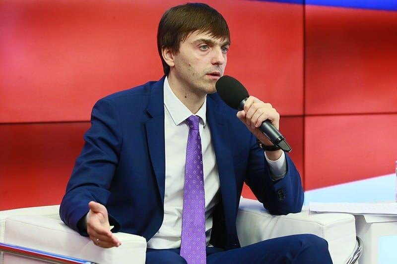 Нейросети будут выявлять нарушителей на ЕГЭ 5 693