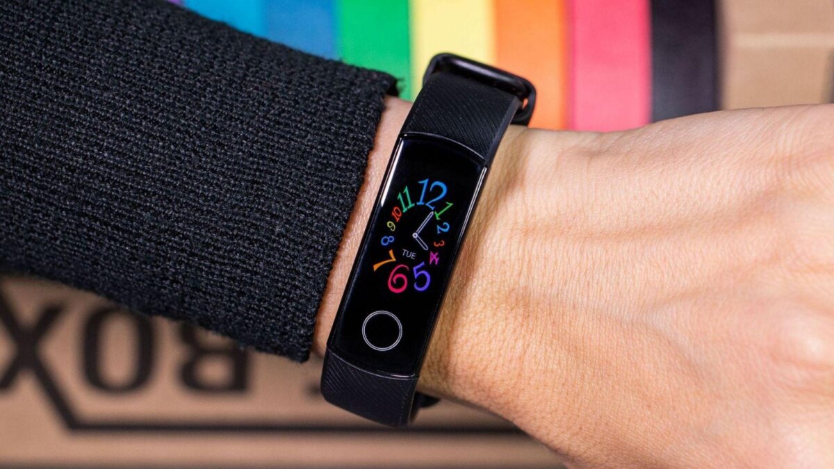 Honor band 5 от Huawei научился открывать замки 2 androidpit honor band 5 front scaled 1