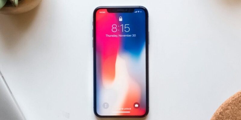 Apple рассматривает BOE как второго по величине поставщика OLED в 2021 году (ben kolde xdlxpic3wfk unsplash3 1241x699 1)