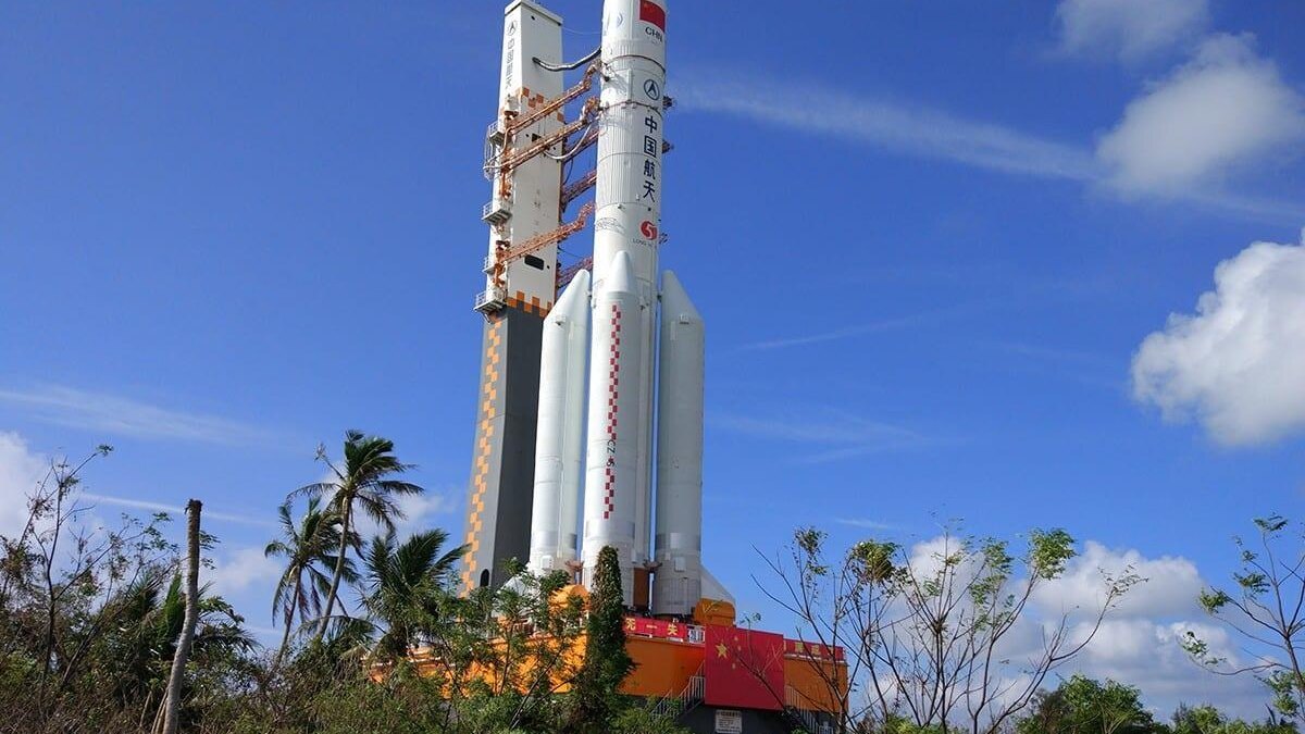 Китай запускает свою самую большую ракету в истории, Long March 5 5 long march 5 rollout 2016 10 28 img3 1200x800 1