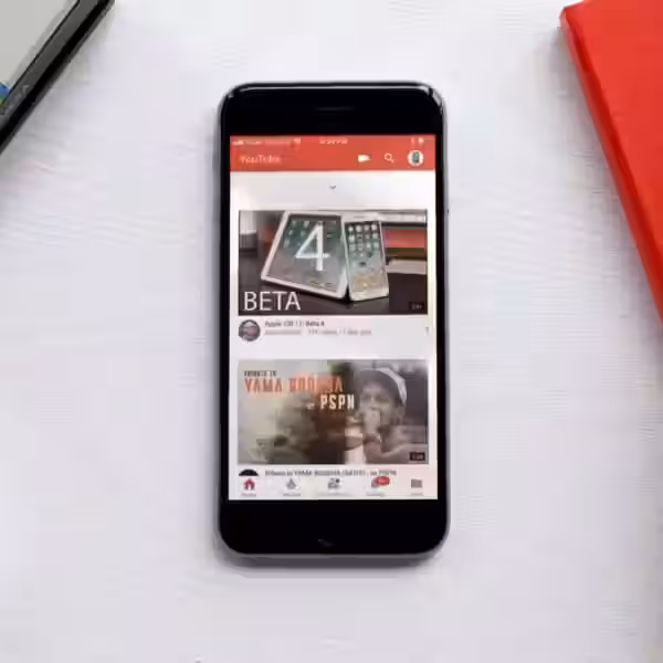 play youtube in background iphone